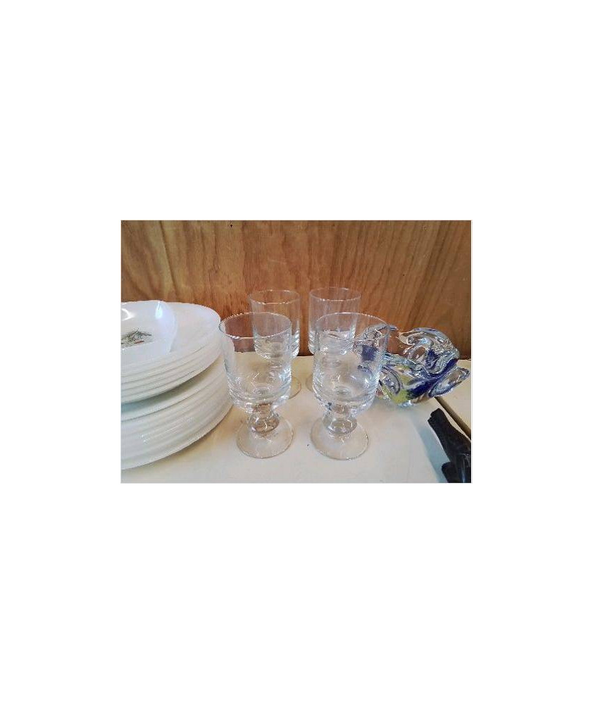 VERRE À PIED 
